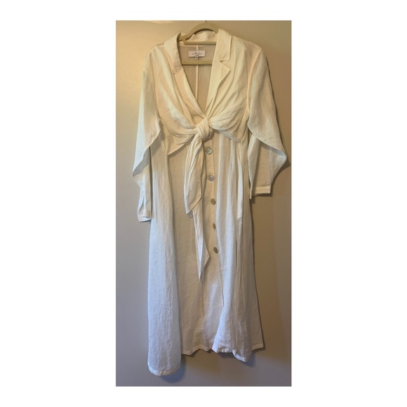 L’Academie White Dress - Picture 1 of 2